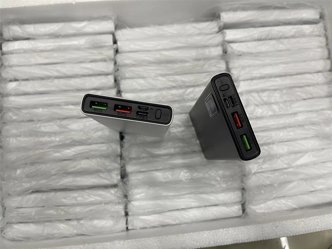 Exterior portátil 10000mah PowerBank LED Display PD QC3.0 22.5W Carga rápida Bancos de energía delgados 10000mAh Cargador USB-C para iphone 15 6